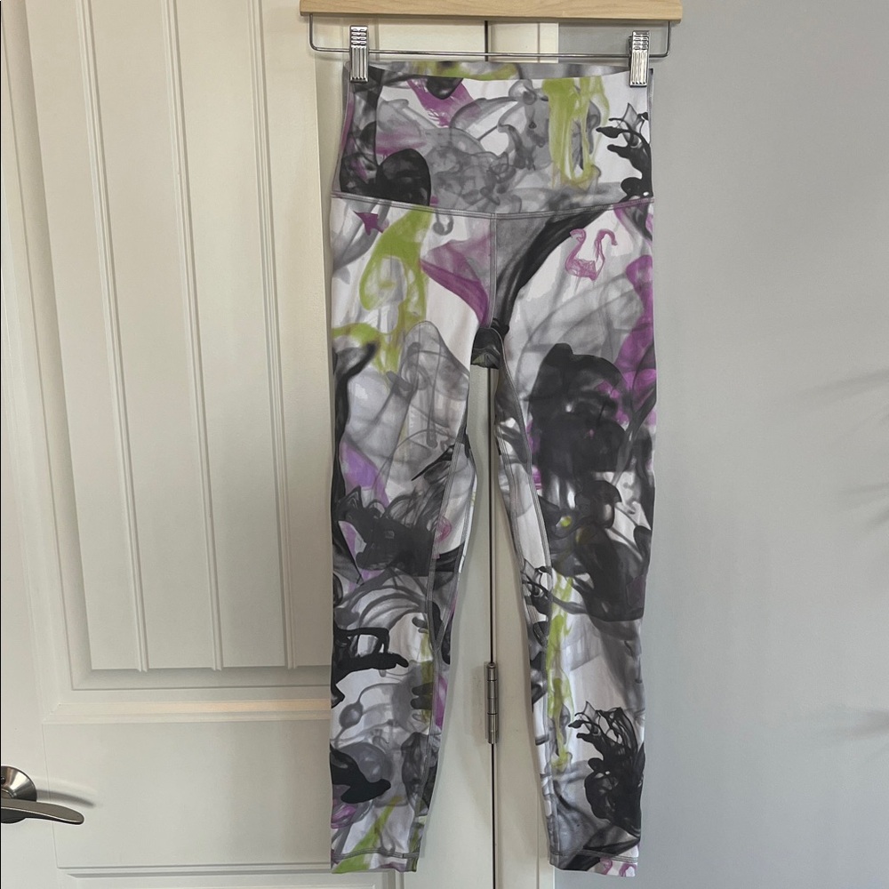 Lululemon Print Leggings 6